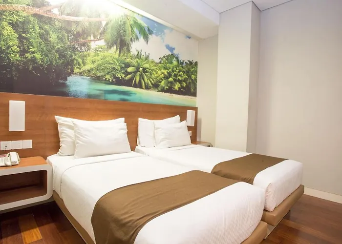 Life Hotel Mayjend Sungkono