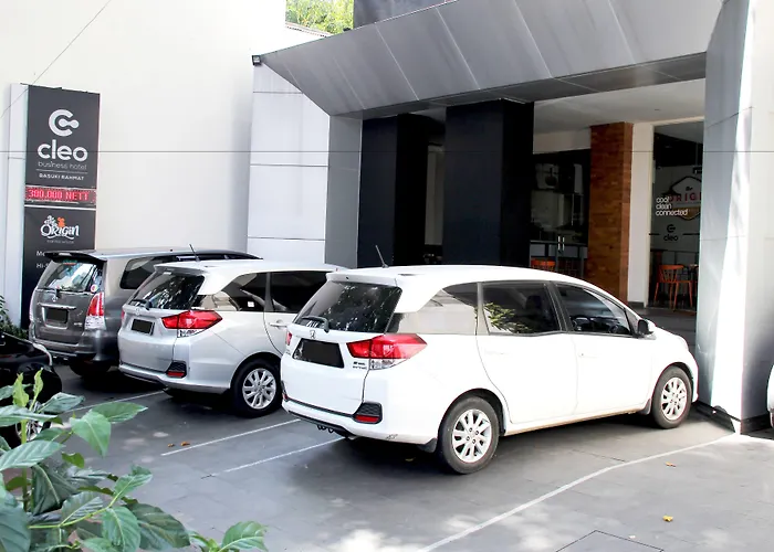 Cleo Basuki RahmatHotel Surabaya